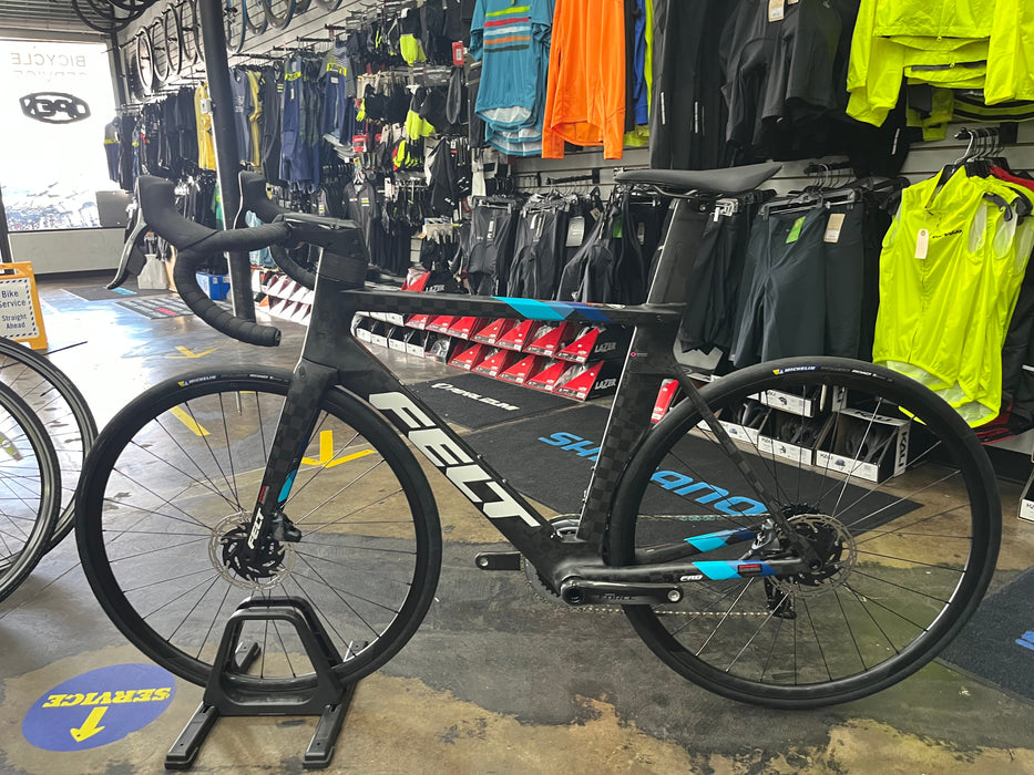 Felt AR FRD Ultimate SRAM Force D1 eTap AXS 12 speed w/Syncros RP2.0 wheels