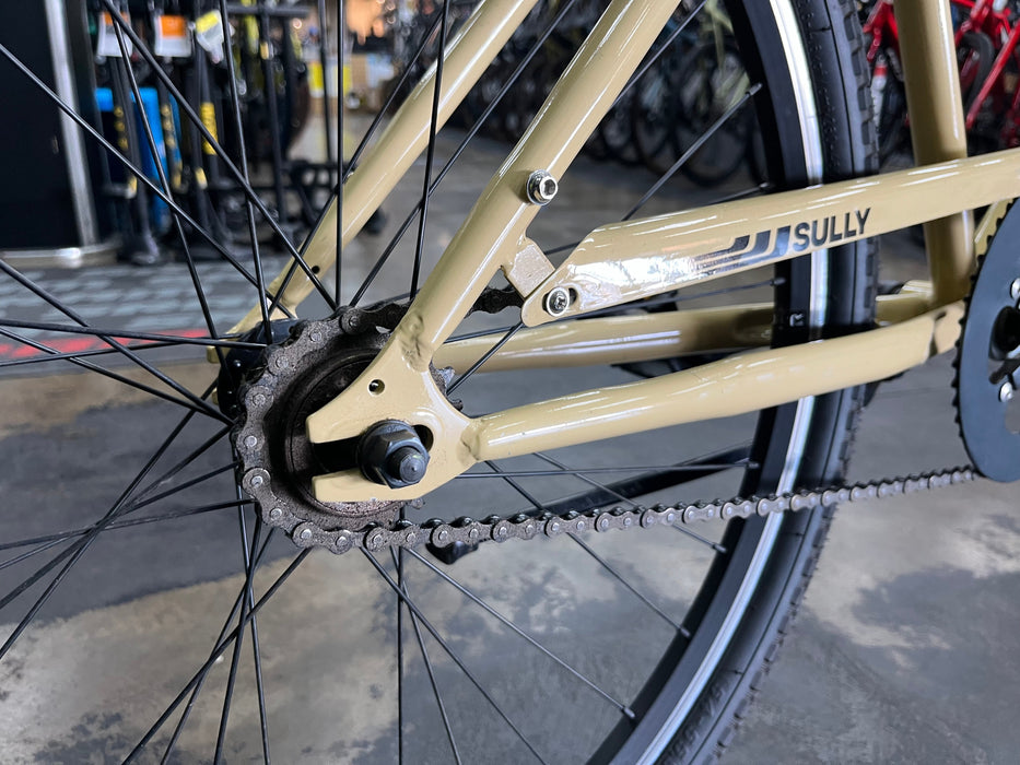 Retrospec Sully Klunker-Style Single-Speed Bike - Desert Sand DEMO