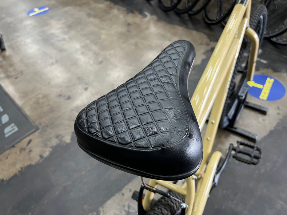 Retrospec Sully Klunker-Style Single-Speed Bike - Desert Sand DEMO