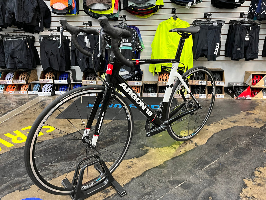 Argon 18 Nitrogen Rim Shimano Ultegra Di2 11 Speed - Black/White DEMO