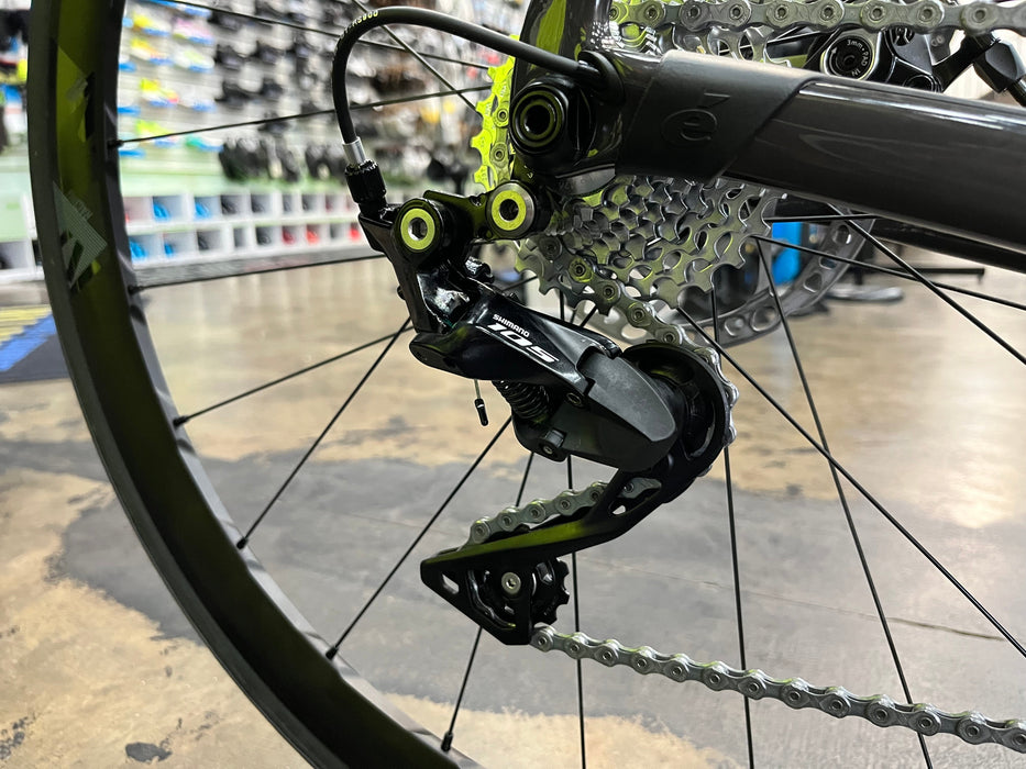 Cervelo P-Series Shimano 105 11 Speed w/ Fulcrum Racing 400 DB Wheels