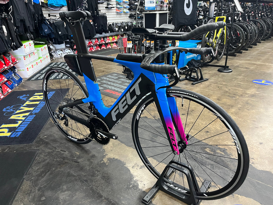 Felt IA 2 SRAM Red eTap 11 Speed - Carbon/Blue