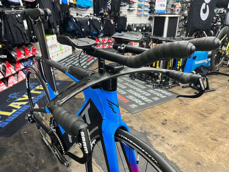 Felt IA 2 SRAM Red eTap 11 Speed - Carbon/Blue