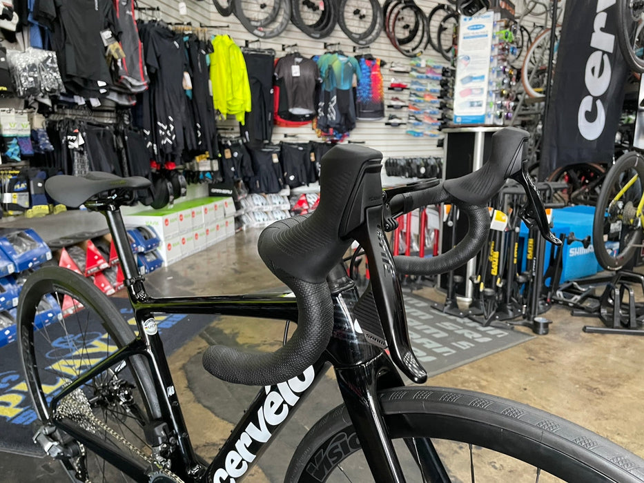 Cervelo Caledonia Disc SRAM Rival eTap AXS 12 Speed - 2024