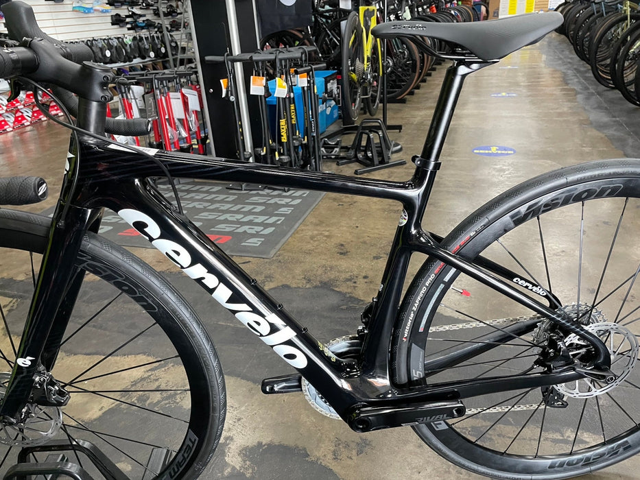 Cervelo Caledonia Disc SRAM Rival eTap AXS 12 Speed - 2024
