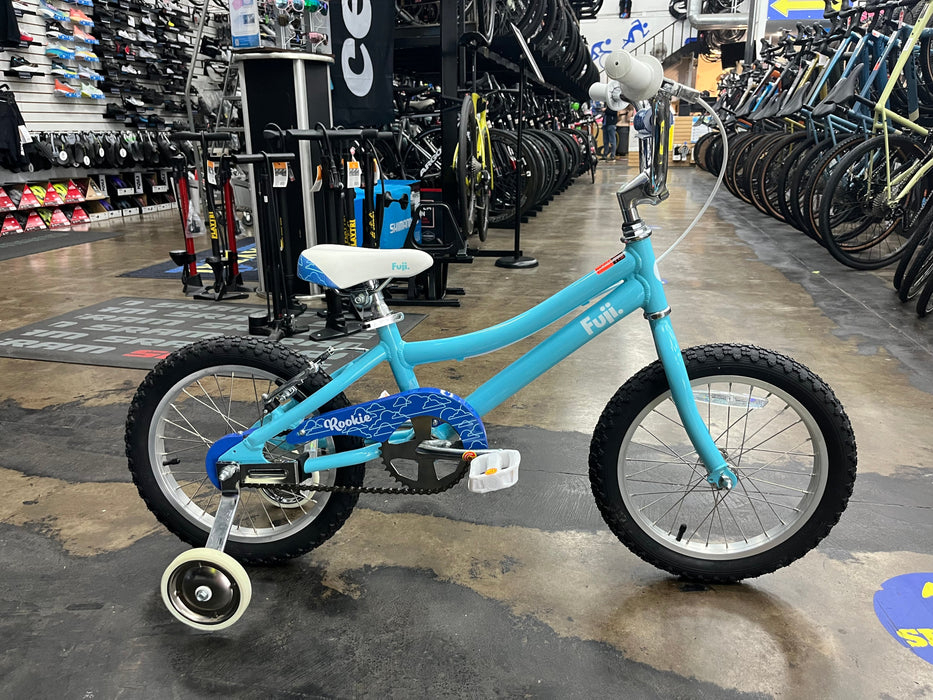Fuji Rookie 16 ST