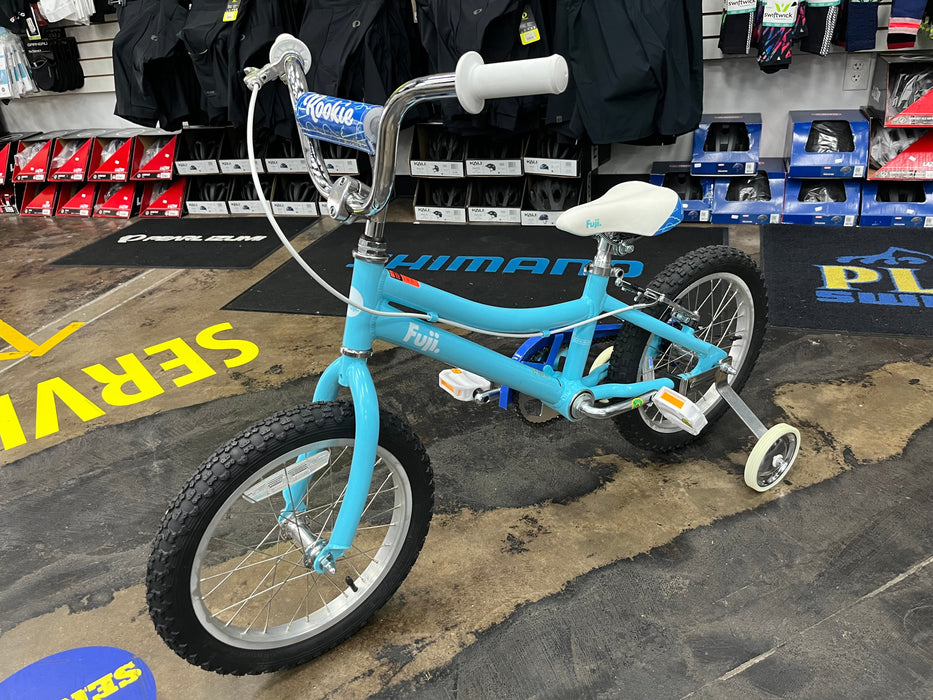 Fuji Rookie 16 ST