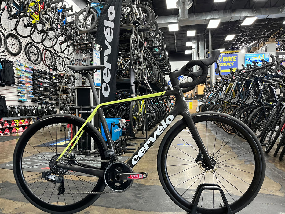 Cervelo R5 Limited Edition Paris Green SRAM Force eTap AXS D1 w/Profile Design GMR 38 Wheels