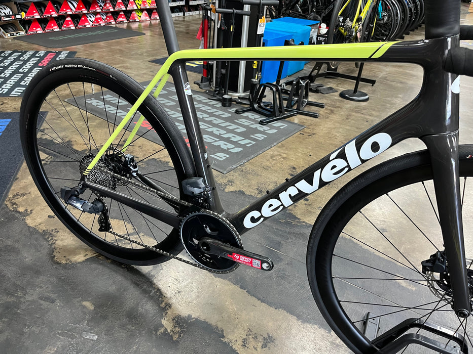 Cervelo R5 Limited Edition Paris Green SRAM Force eTap AXS D1 w/Profile Design GMR 38 Wheels