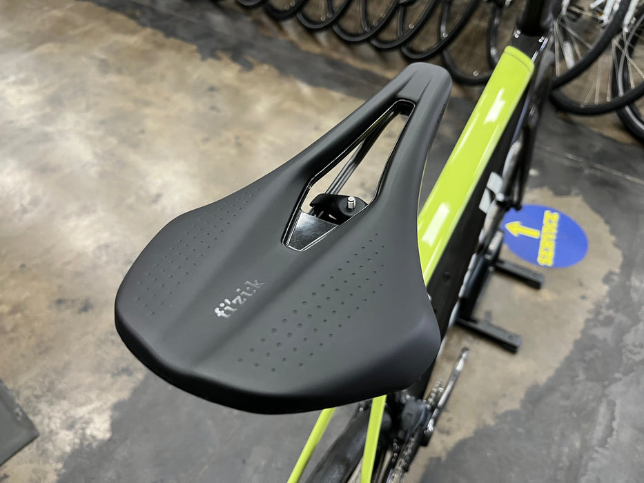 Cervelo R5 Limited Edition Paris Green SRAM Force eTap AXS D1 w/Profile Design GMR 38 Wheels