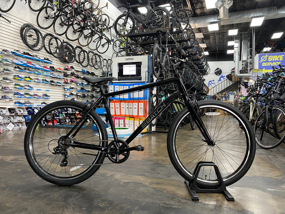 Batch The Lifestyle Bicycle Shimano Tourney - Demo