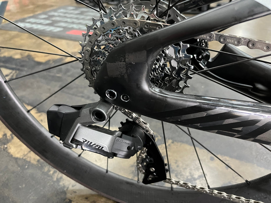 Felt IA FRD 2.0 SRAM Rival eTap AXS ZIPP 404 Firecrest Wheels - 2025