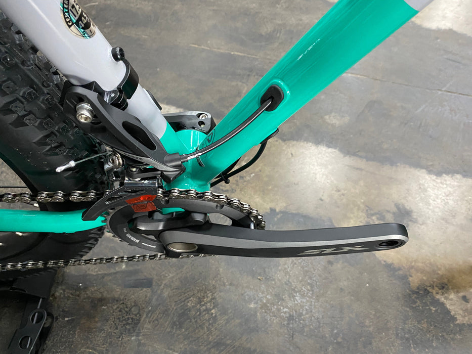 Breezer Bikes Lightning Pro 27+ SLX 11 Speed - Gray/Turquoise