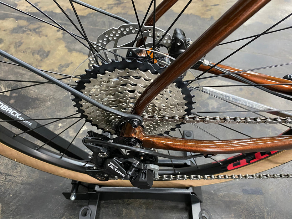 Breezer Bikes Doppler Cafe+ Shimano Deore 10-Speed