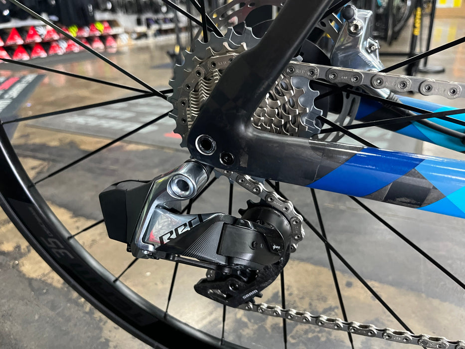 Felt AR FRD Ultimate SRAM Red eTap AXS 12 speed with Vision Team 35 alloy wheels