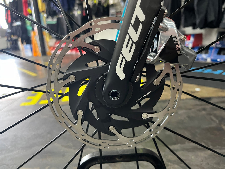 Felt AR FRD Ultimate SRAM Red eTap AXS 12 speed with Vision Team 35 alloy wheels