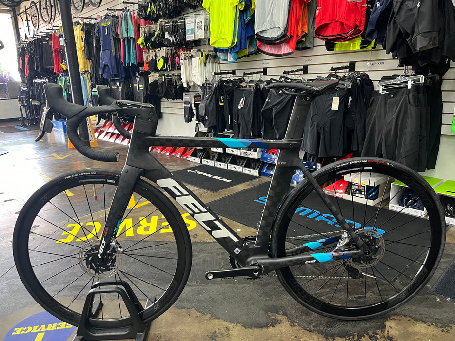 Felt AR FRD Ultimate SRAM Red eTap AXS 12 speed with Vision Team 35 alloy wheels