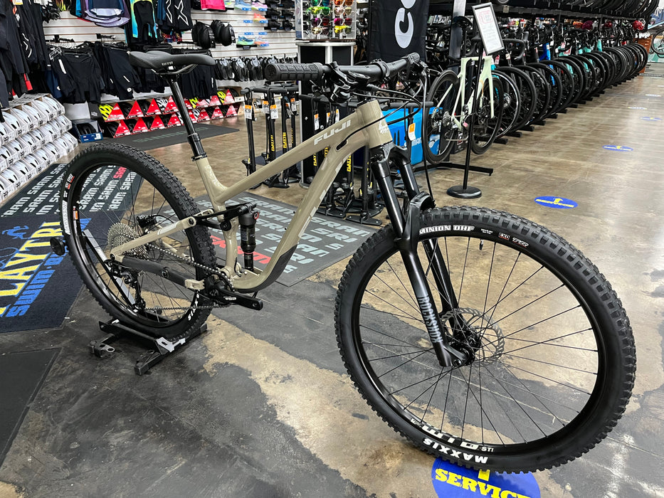 Fuji Rakan 29 1.5 - Clay/Gray