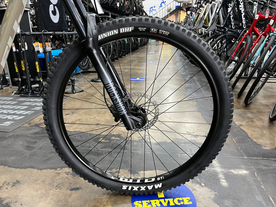 Fuji Rakan 29 1.5 - Clay/Gray