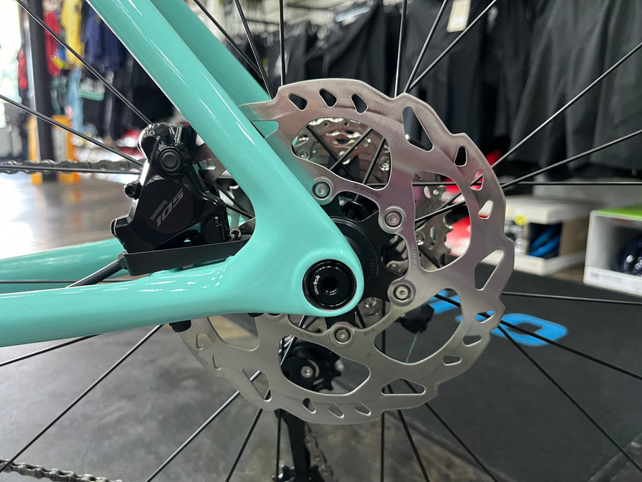 Bianchi Sprint Shimano 105 12-Speed