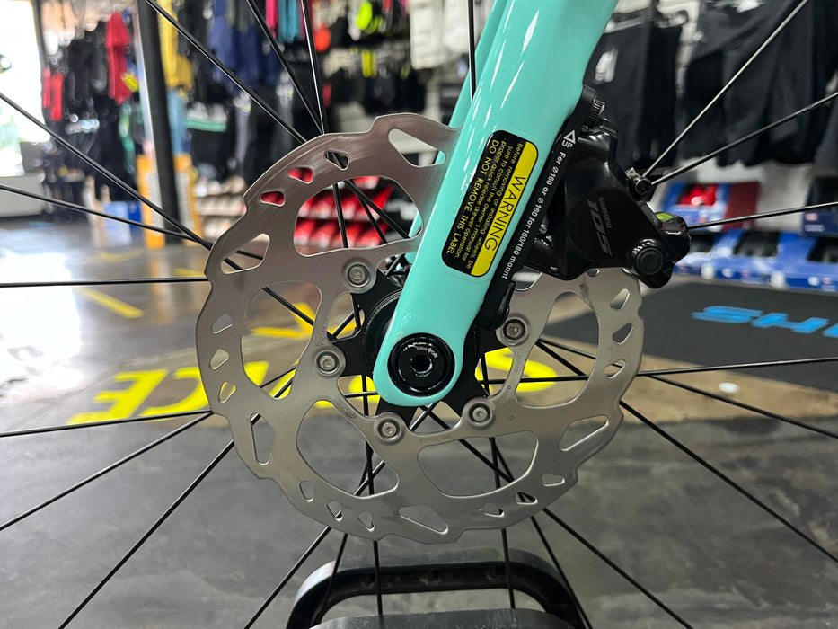 Bianchi Sprint Shimano 105 12-Speed - 2025