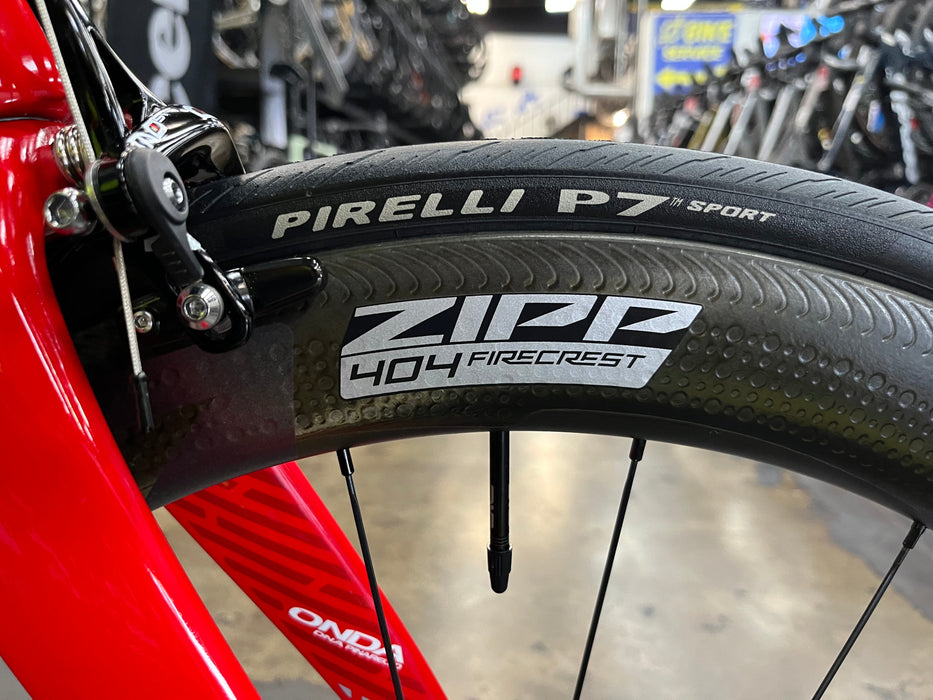 Pinarello Gan Rim Shimano 105 11 Speed - ZIPP 404 Firecrest Wheelset - Red