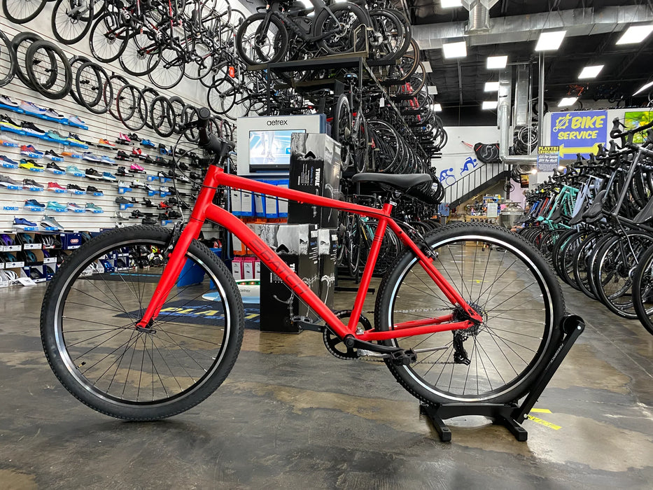 Batch The Lifestyle Bicycle Shimano Tourney - Demo