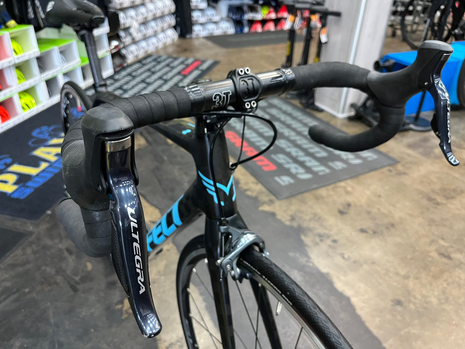 Felt FR2 Shimano Ultegra Di2 11 speed Rim Brake DEMO