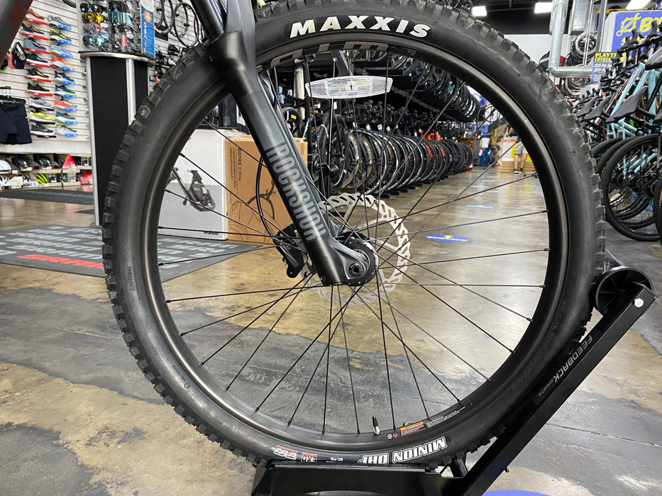Fuji Auric 27.5 1.5 Deore 11 Speed - Satin Hazy Silver