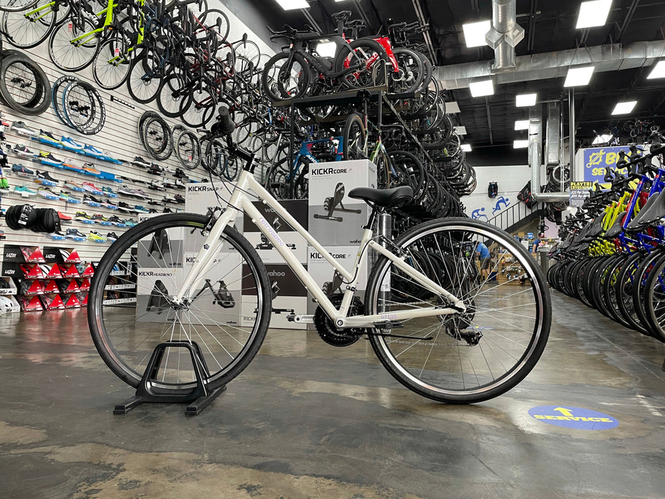 Retrospec Atlas Step-Thru Comfort Hybrid Bike Shimano Tourney - White