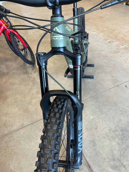 Fuji Auric 27.5 LT 1.5 Shimano Deore 11 Speed - Satin Olive Green