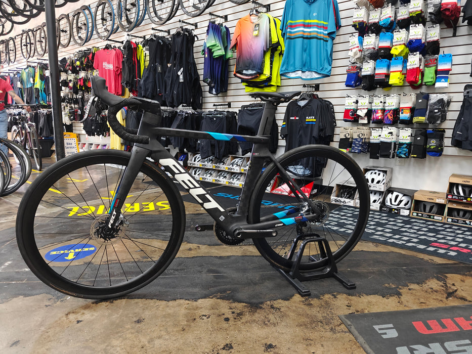 Felt AR FRD Ultimate SRAM Red eTap AXS 12 speed with Profile Design GMR 38 Carbon Wheels