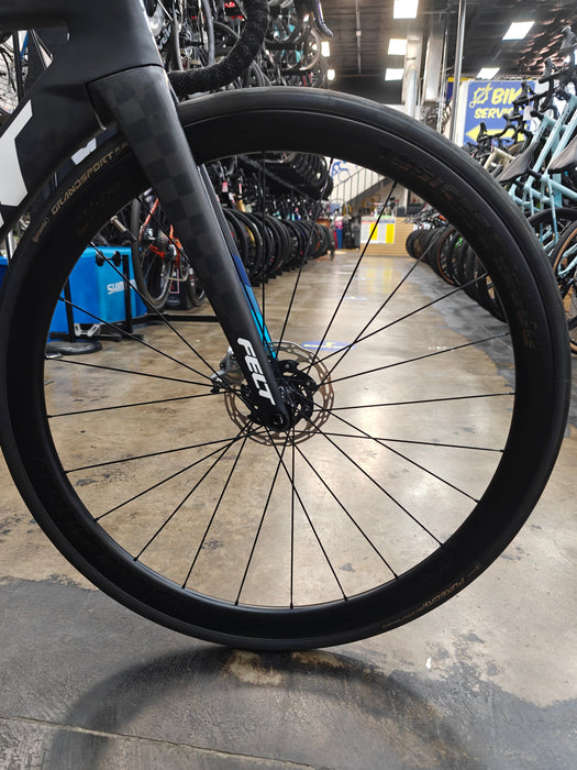 Felt AR FRD Ultimate SRAM Red eTap AXS 12 speed with Profile Design GMR 38 Carbon Wheels