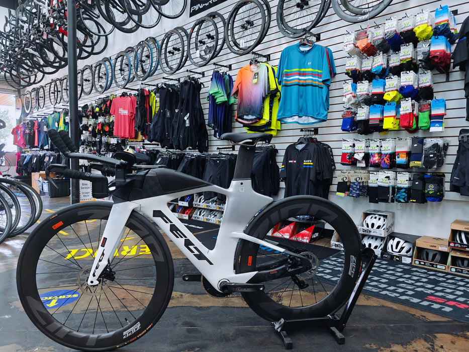 Felt IA FRD 2.0 SRAM Force D1 eTap AXS 1X Powermeter ZIPP 404/808 Firecrest Wheels - 2025