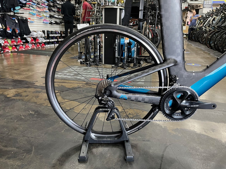 Felt IA Advanced Rim Brake Shimano 105 11 Speed - Carbon/Blue