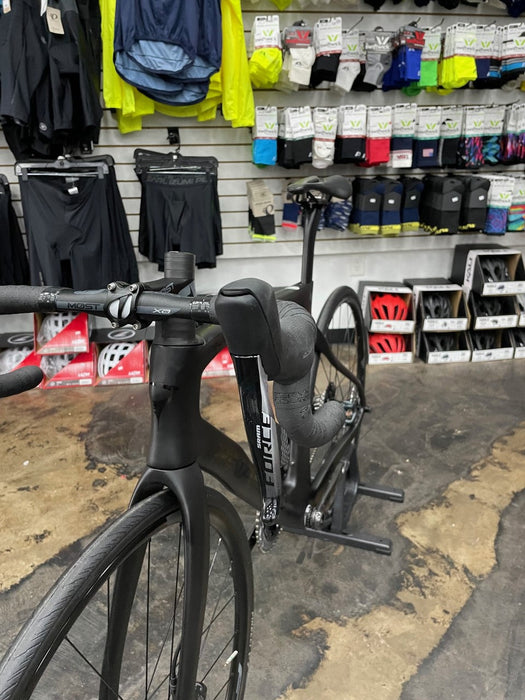Pinarello Prince Disc SRAM D1 Force eTap AXS - BOB 2023