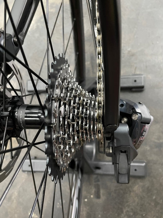 Pinarello Prince Disc SRAM D1 Force eTap AXS - BOB 2023