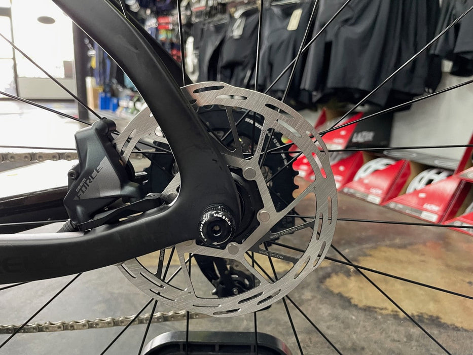 Pinarello Prince Disc SRAM D1 Force eTap AXS - BOB 2023